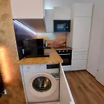 Auszeit Steiraland 3 Mit Ueberdachter Terasse Privatem Garten Und Gratis Parkplatz * Leoben (Styria)