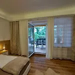 Auszeit Steiraland 3 Mit Ueberdachter Terasse Privatem Garten Und Gratis Parkplatz Apartamento