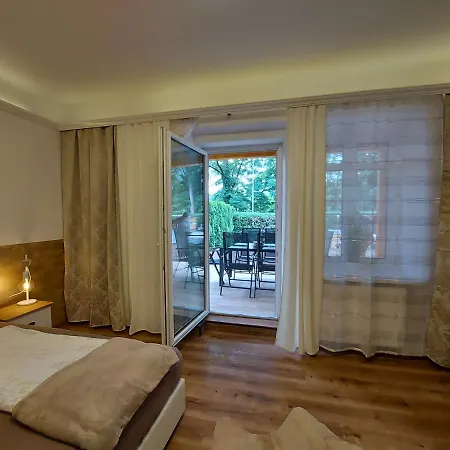 Auszeit Steiraland 3 Mit überdachter Terasse Privatem Garten Und Gratis Parkplatz Apartment