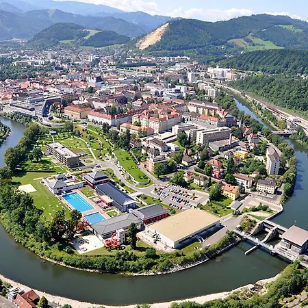 Apartamento Auszeit Steiraland 3 Mit Ueberdachter Terasse Privatem Garten Und Gratis Parkplatz Leoben (Styria)
