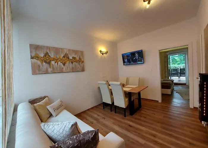 Auszeit Steiraland 3 Mit überdachter Terasse Privatem Garten Und Gratis Parkplatz Apartment *