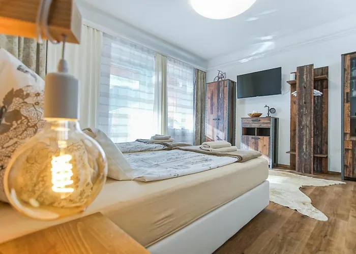 Apartment Auszeit Steiraland 3 Mit überdachter Terasse Privatem Garten Und Gratis Parkplatz Leoben (Styria)