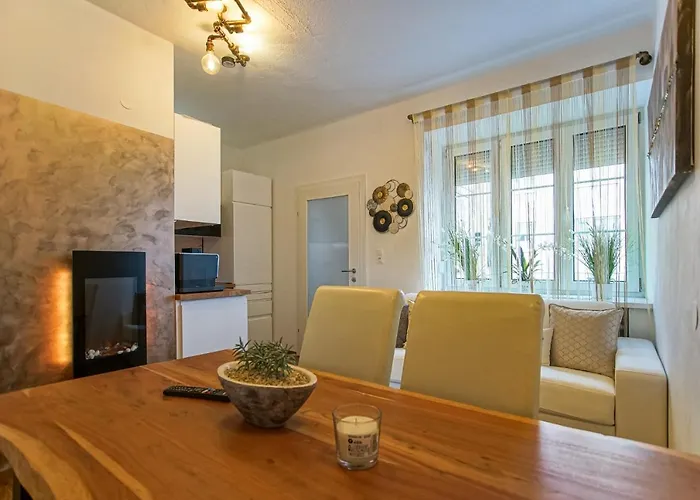 Auszeit Steiraland 3 Mit Ueberdachter Terasse Privatem Garten Und Gratis Parkplatz Leoben (Styria)