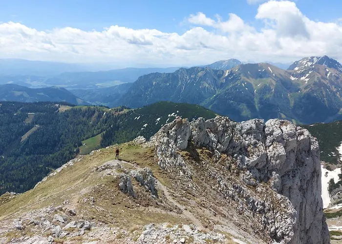 Auszeit Steiraland 3 Mit Ueberdachter Terasse Privatem Garten Und Gratis Parkplatz * Leoben (Styria)